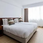 מלון Albergaria Quim Barreiros 4*