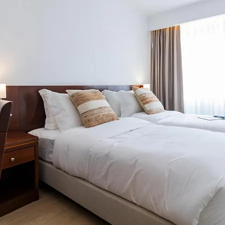 Hotel Albergaria Quim Barreiros 3*