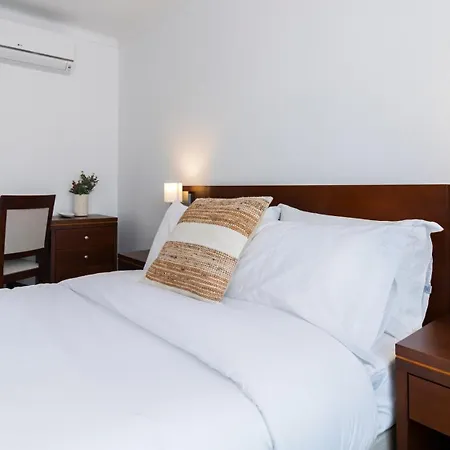 Albergaria Quim Barreiros Hotel