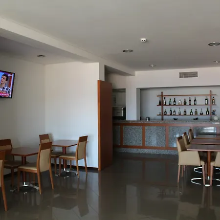 Hotel Albergaria Quim Barreiros 4*